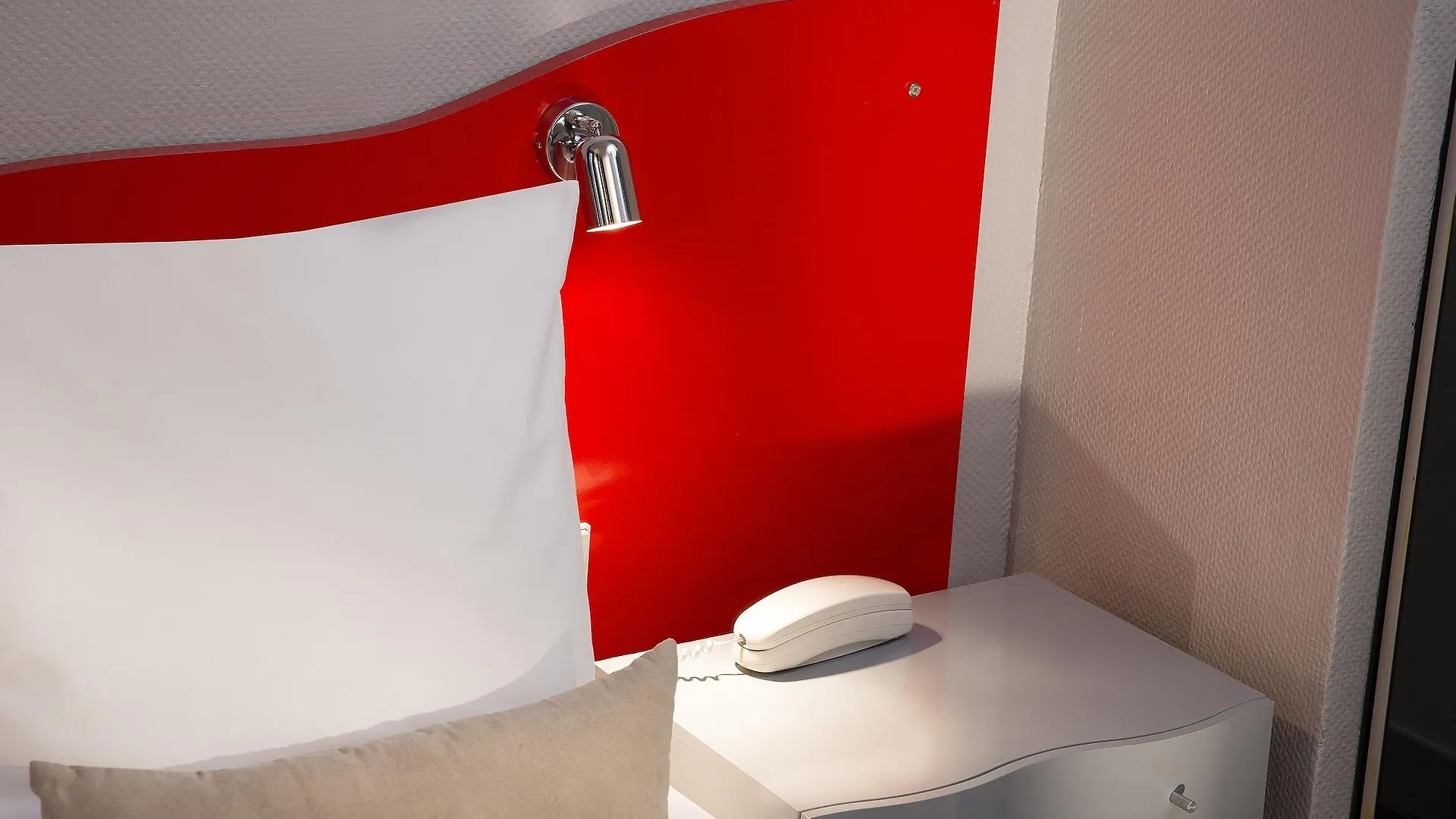 Le Petit Oberkampf Hotel & Spa París