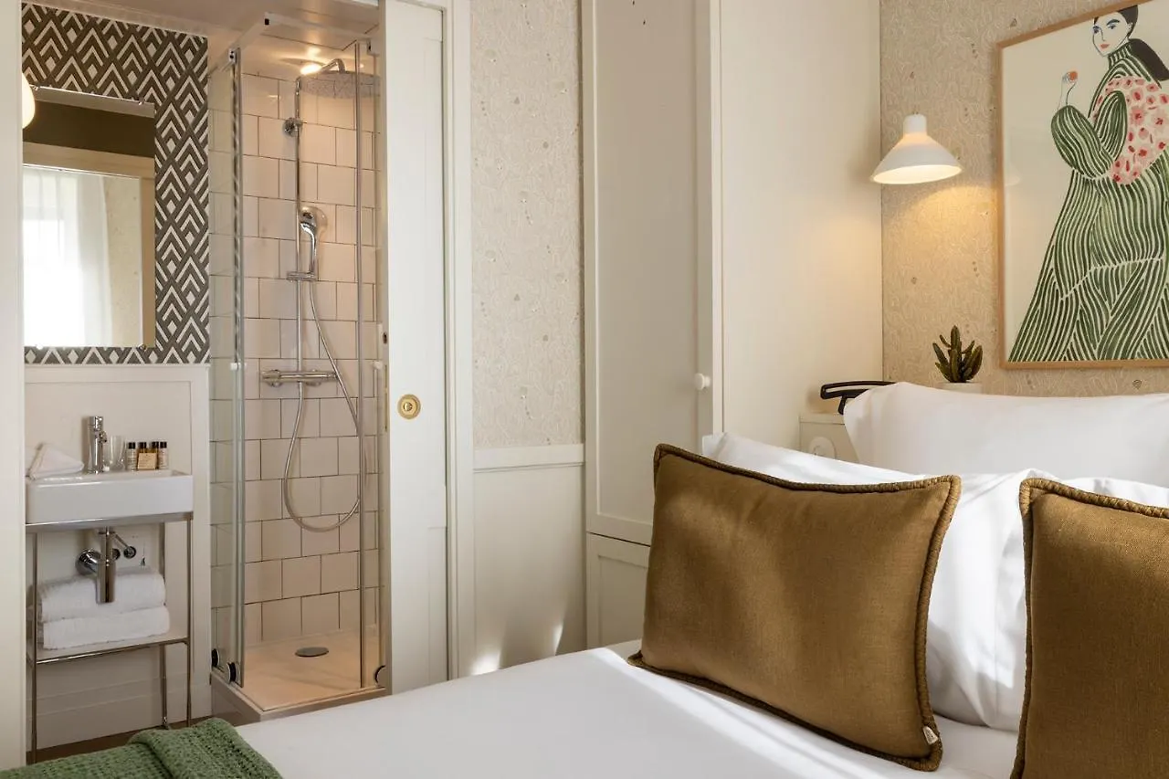 ****  פריז Le Petit Oberkampf Hotel & Spa צרפת