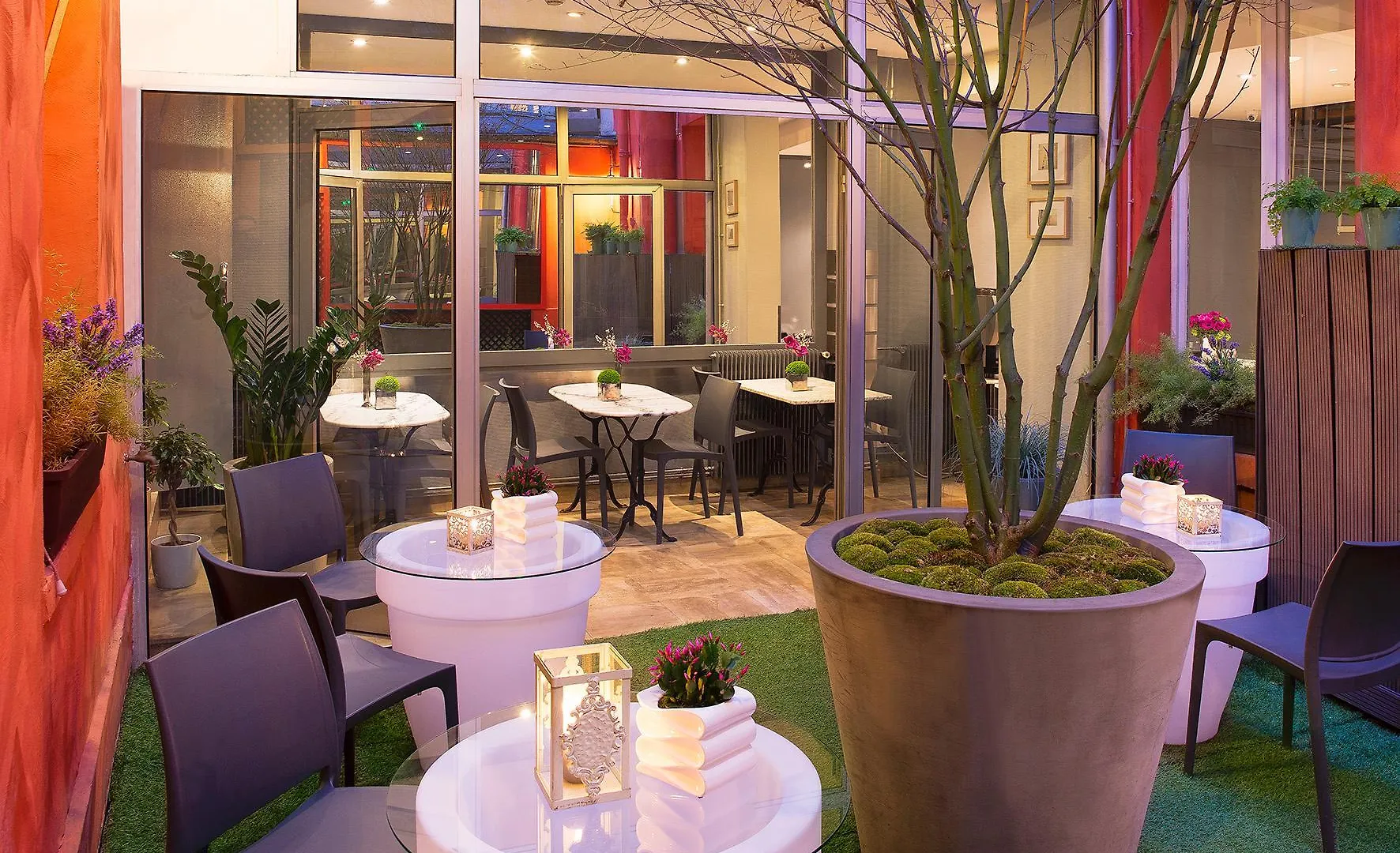 ****  פריז Le Petit Oberkampf Hotel & Spa צרפת