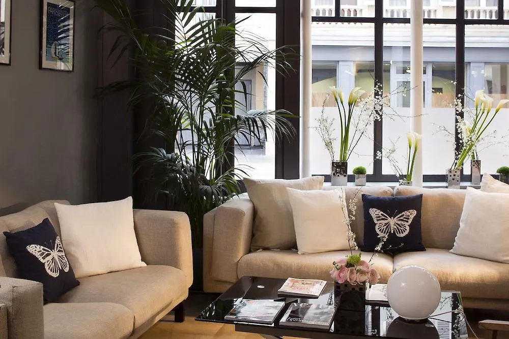 פריז Le Petit Oberkampf Hotel & Spa 4*,